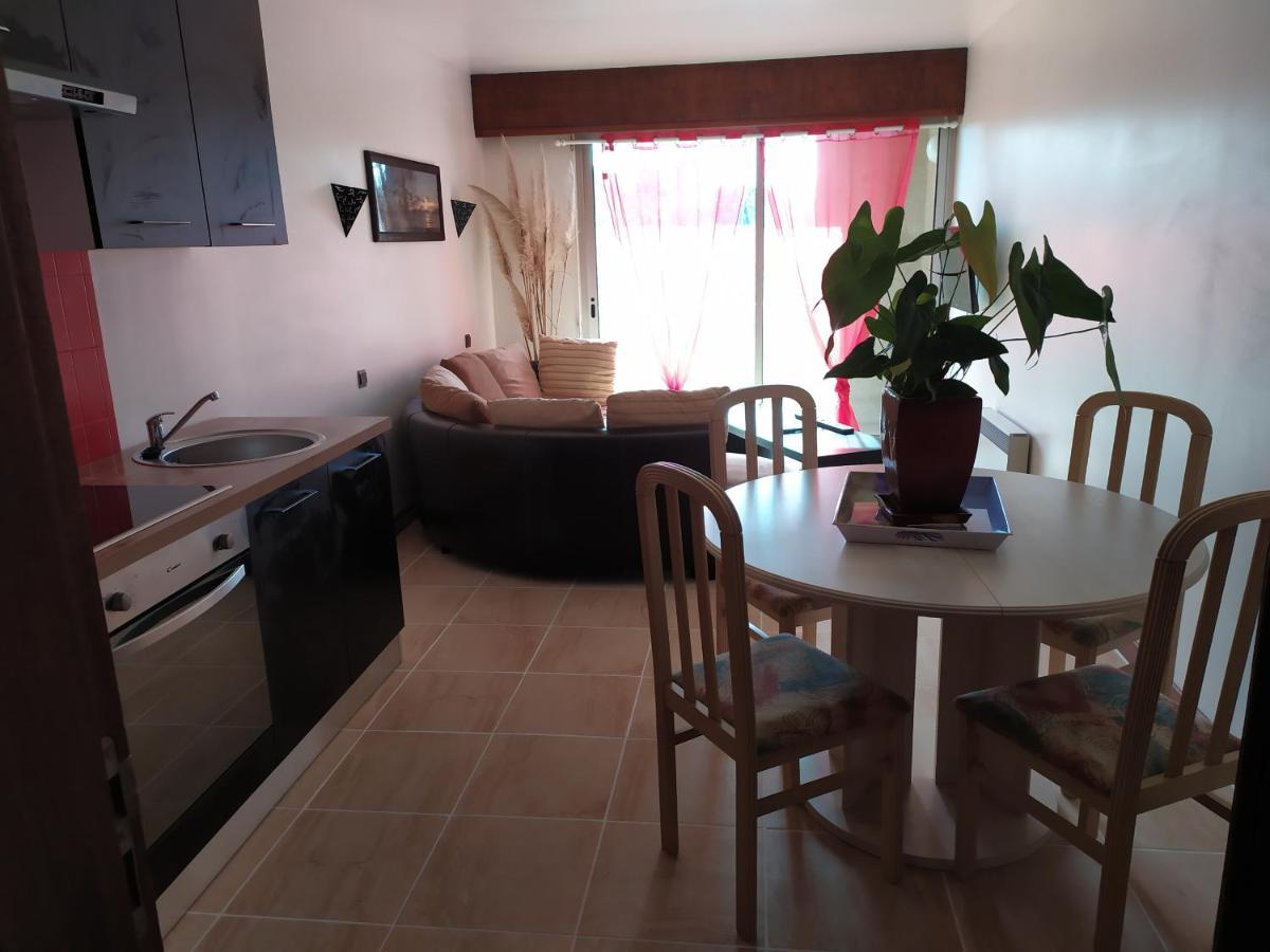 50M2 2 A 4 Pers Tout Confort Balcons Jardin Terrasse Les Albres エクステリア 写真